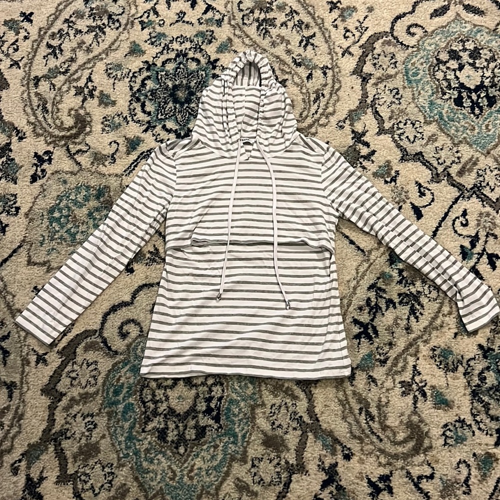 Ginkana maternity nursing hooded sweatshirt